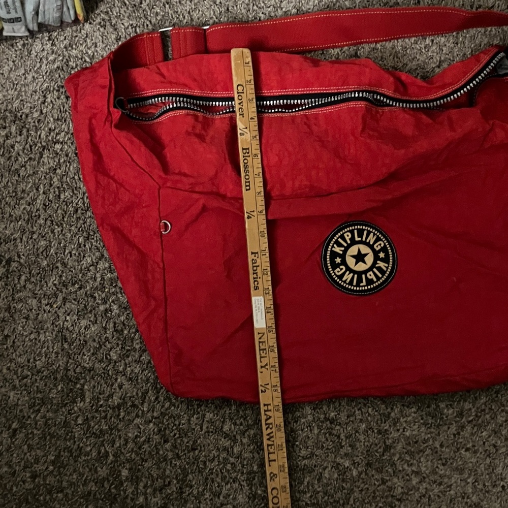 Kipling Vintage Red Travel Bag - Picture 10 of 10